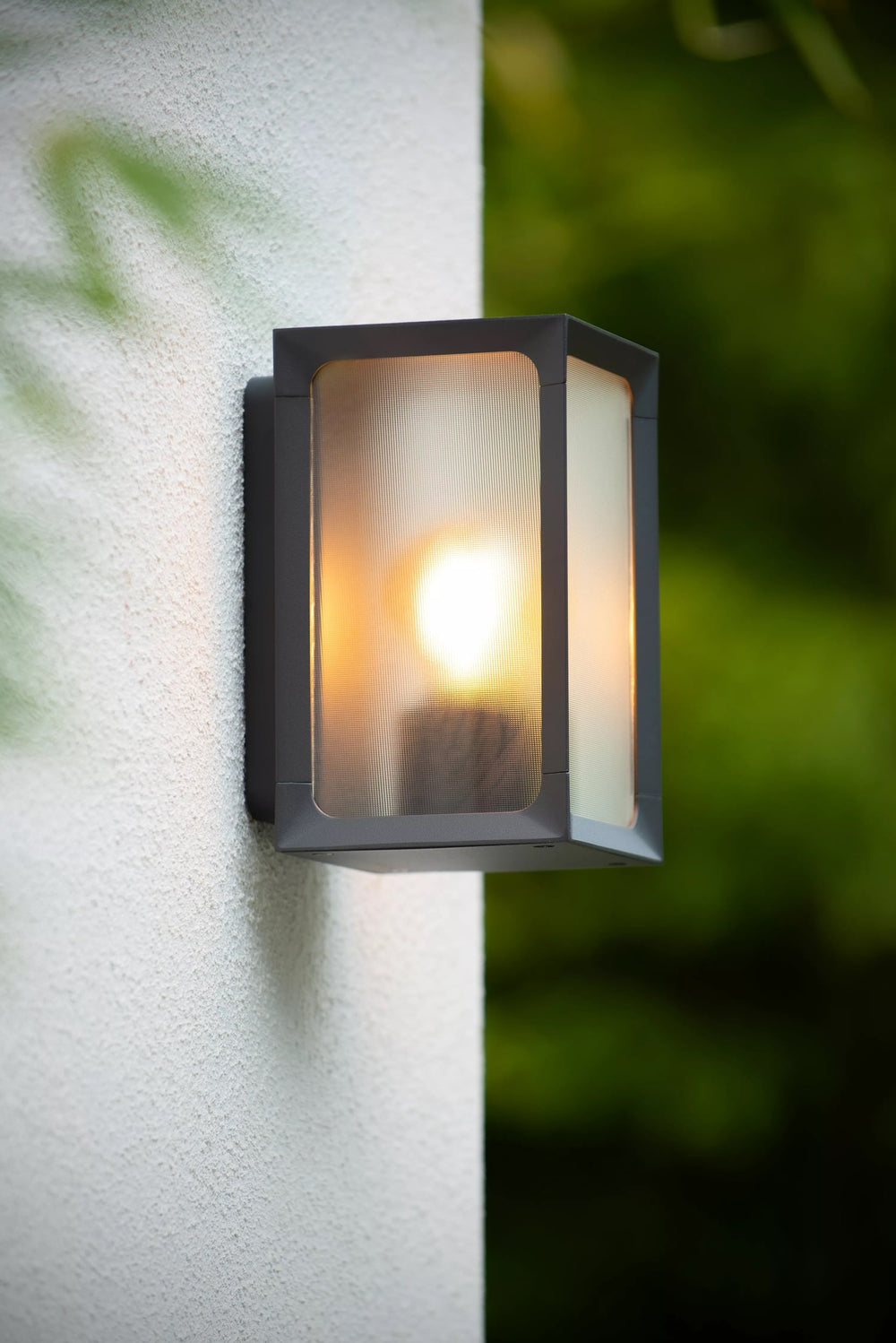 Lucide LED Außenwandleuchte Käfig mit E27 Fassung und IP44 Bewertung