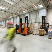 Philips CoreLine Batten BN126C LED 24.5W/59W 4000K 3500-8000 Lumen 1450mm Weiß IP20 PSU