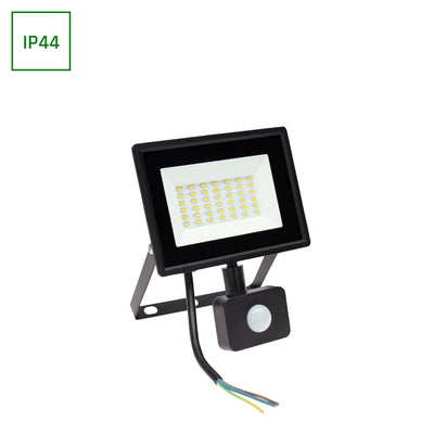 Spectrum NOCTIS LUX 3 LED Strahler 30W 6000K 230V IP44 Schwarz mit PIR-Sensor für Außenbeleuchtung