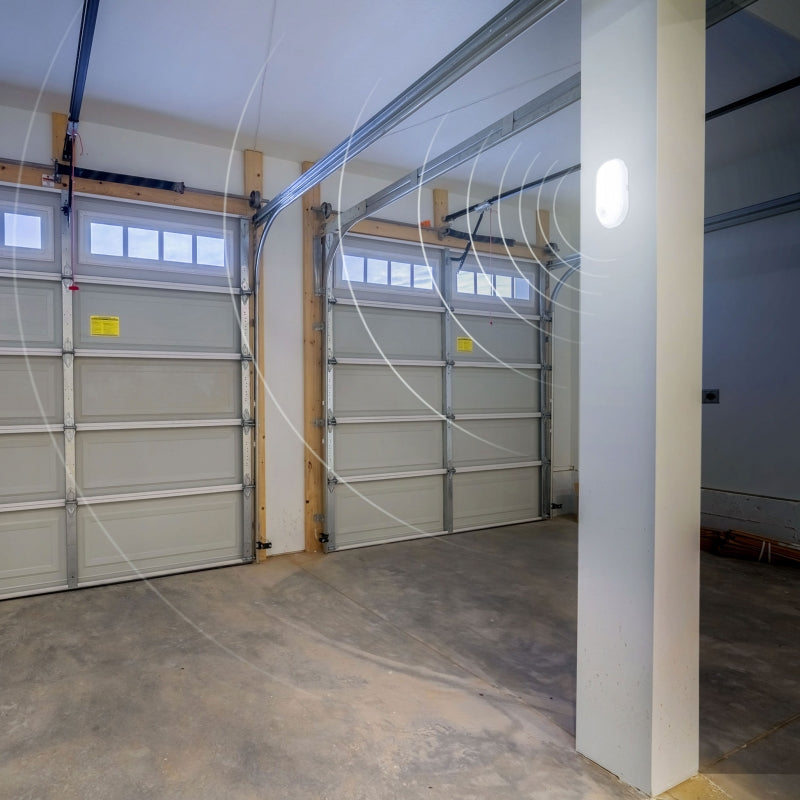 Spectrum LED 20W IP54 230V ovale Deckenleuchte mit PIR-Sensor 4000K 2300 Lumen Weißes Gehäuse