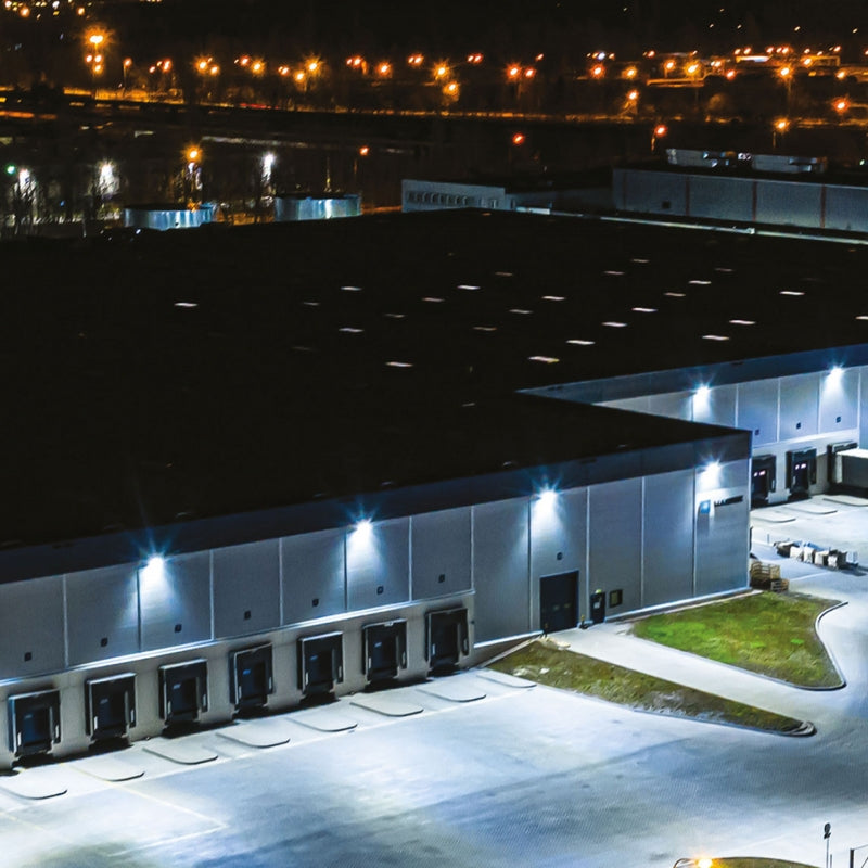 Spectrum NOCTIS MAX LED Floodlight 150W 6500K 14000 lumens 230V IP65 IK08 85° Beam Grey Housing Outdoor