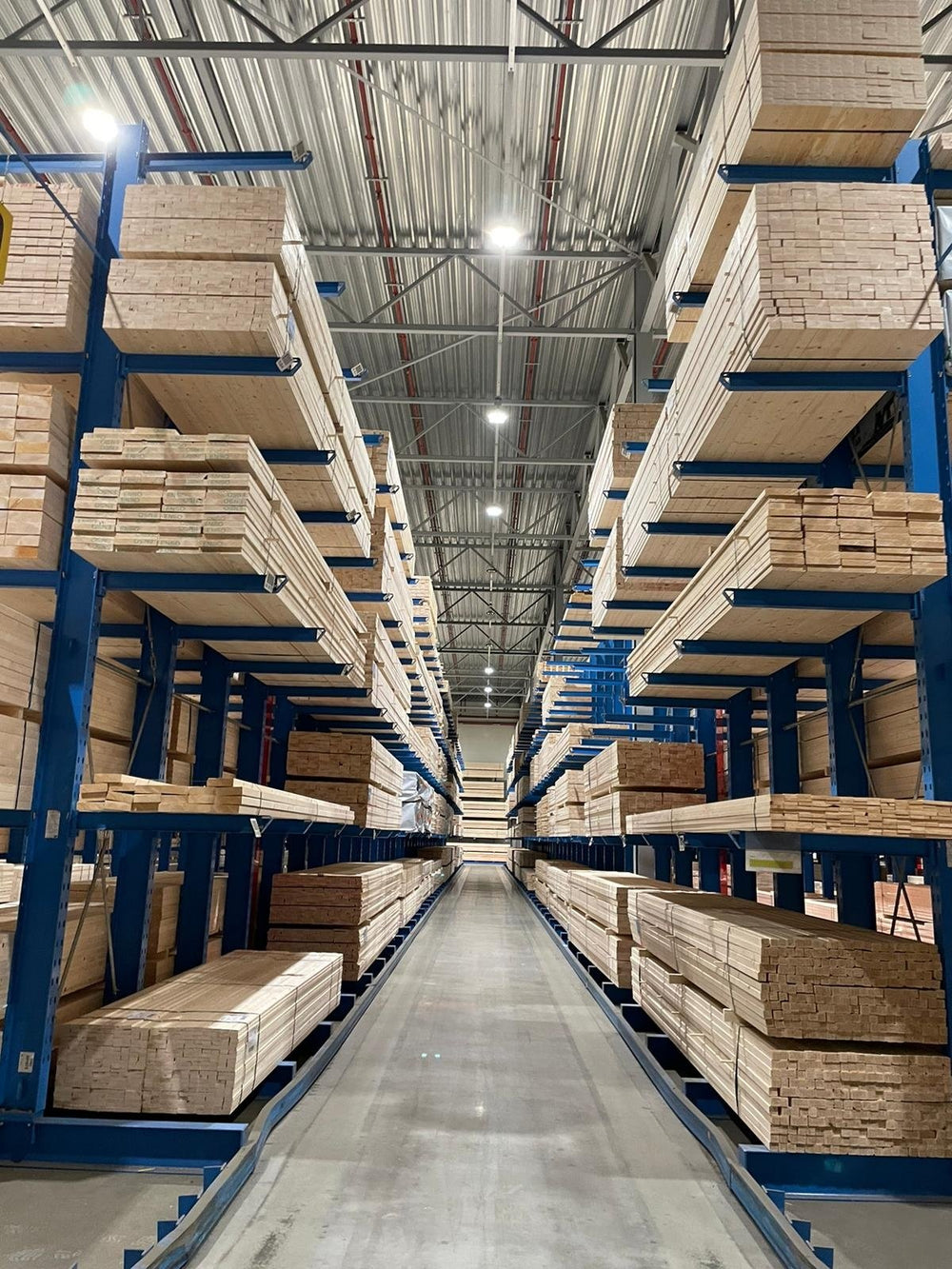 Tsong LED High Bay UFO 100W 15000 Lumen 1-10V Dimmbar 3000K CRI 80 Philips Chip IP20 CE RoHS Schwarz